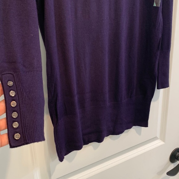 Express Sweater - NWT - Picture 2 of 11